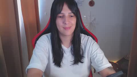 Snapshot of kimflexible_ chatting on December 2024 01:39:01 PM Kim 3 online show from December 2024 01:39:01 PM