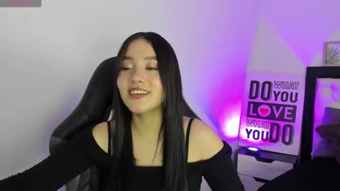 Snapshot of kimgarcez chatting on September 2025 08:33:02 PM kimgarcez online show from September 2025 08:33:02 PM