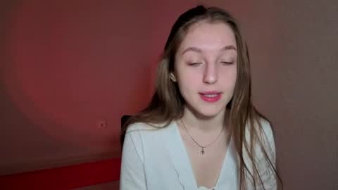 Snapshot of kimireaves chatting on April 2026 09:40:01 AM Karma online show from April 2026 09:40:01 AM