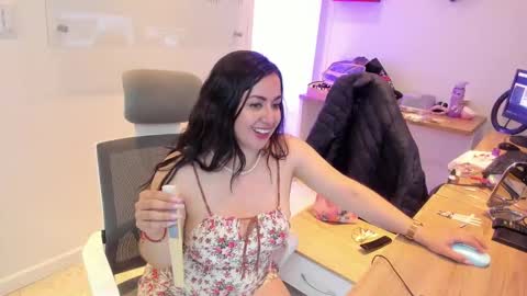 Snapshot of kimkalifa chatting on January 2026 05:27:02 PM Camila online show from January 2026 05:27:02 PM