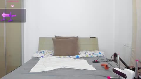 Kim online show from January 2025 08:32:02 PM