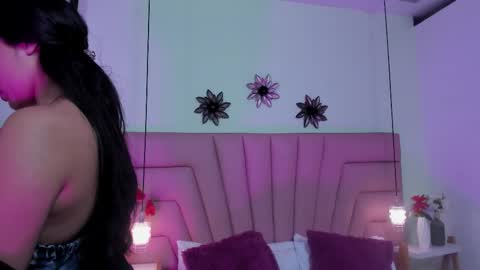 kimluna1 online show from February 2026 03:35:02 AM