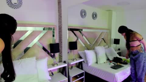 kimluna1 online show from February 2026 03:13:01 AM