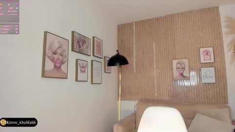 Kim  online show from February 2025 01:05:01 AM