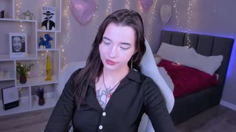 Snapshot of kimm_wong chatting on March 2026 03:23:02 AM kimm wong online show from March 2026 03:23:02 AM