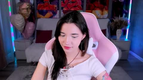 Snapshot of kimm_wong chatting on April 2026 09:07:01 AM kimm wong online show from April 2026 09:07:01 AM