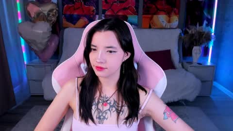 Snapshot of kimm_wong chatting on April 2026 08:56:01 AM kimm wong online show from April 2026 08:56:01 AM