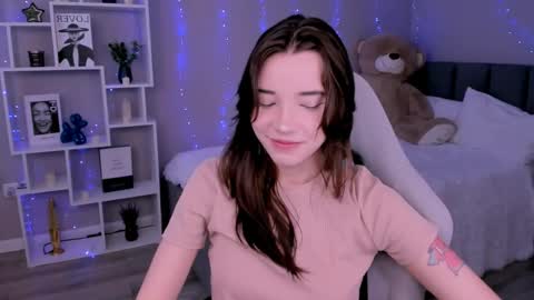 Snapshot of kimm_wong chatting on April 2026 03:22:01 AM kimm wong online show from April 2026 03:22:01 AM