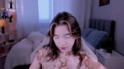 Snapshot of kimm_wong chatting on June 2026 03:59:02 AM kimm wong online show from June 2026 03:59:02 AM