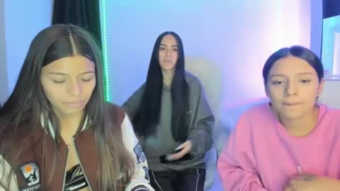 kimmi online show from December 2024 12:59:02 AM