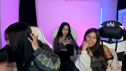 kimmi online show from January 2025 01:20:02 AM