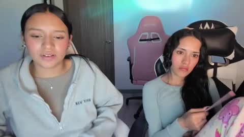 kimmi online show from September 2025 11:20:01 PM