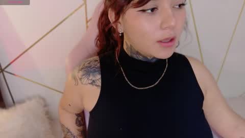 Snapshot of kimmi_kim chatting on June 2026 01:28:01 PM online show from June 2026 01:28:01 PM