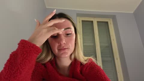 Kimmie online show from December 2024 08:26:02 PM