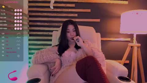 Lo online show from March 2025 05:03:02 PM