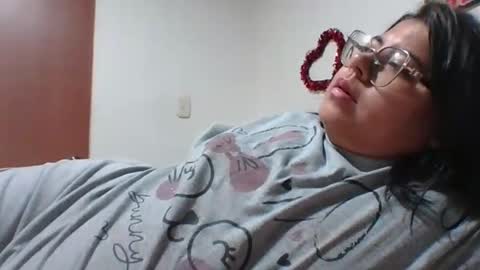 Kimmy online show from February 2025 04:33:02 AM