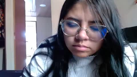 Kimmy online show from March 2025 09:13:02 PM