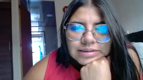 Kimmy online show from September 2025 08:30:02 PM