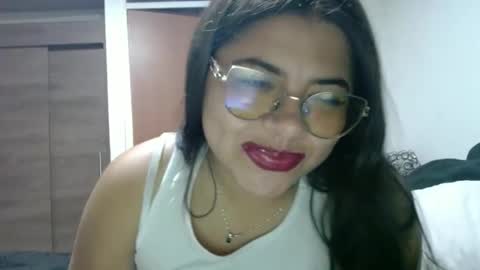 Kimmy online show from December 2025 09:30:01 PM