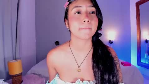 Snapshot of kimtayloor chatting on June 2026 02:33:02 AM Kim online show from June 2026 02:33:02 AM