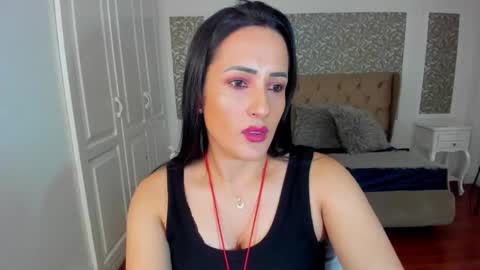 Kim online show from October 2025 08:29:01 PM