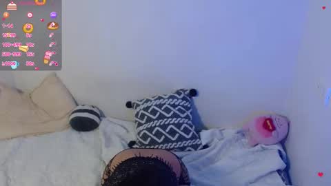 kimm online show from November 2025 05:56:01 PM