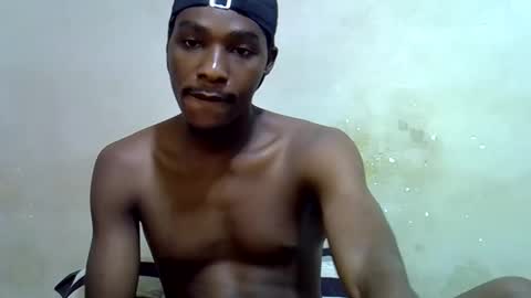 kimzsguyz online show from February 2026 10:27:01 AM