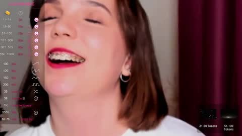 Hazel online show from February 2025 08:10:01 PM