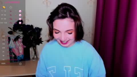 Hazel online show from September 2025 08:14:01 PM