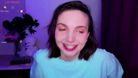 Hazel online show from March 2026 10:46:01 PM