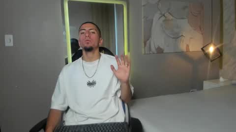 King Dante  online show from December 2024 09:06:02 PM