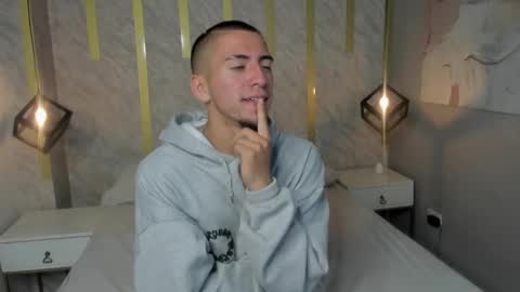 King Dante  online show from December 2024 08:27:02 PM