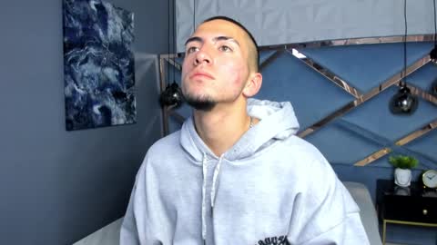 King Dante  online show from December 2024 09:55:02 PM