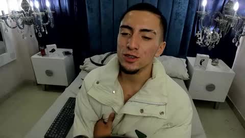 King Dante  online show from January 2025 08:21:01 PM