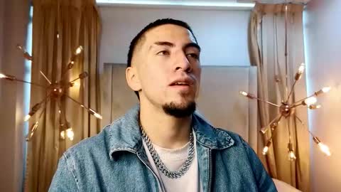 King Dante  online show from September 2025 02:11:01 PM