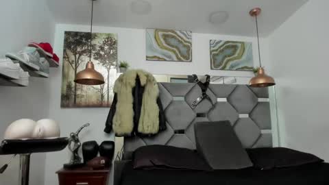 HOT MEN BLACK online show from January 2025 03:54:02 PM