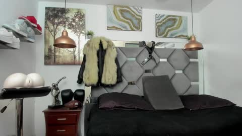 HOT MEN BLACK online show from January 2025 06:56:01 PM