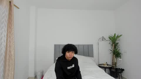 king_master77 online show from March 2025 11:33:02 AM