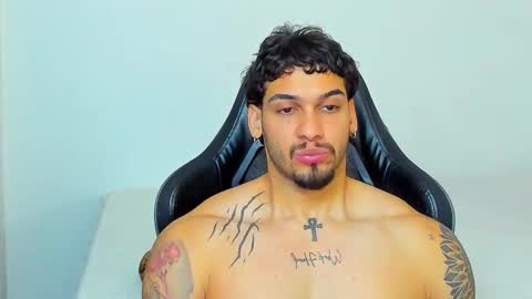 Snapshot of king_of_kings__ chatting on February 2026 09:33:01 PM king_of_kings__ online show from February 2026 09:33:01 PM