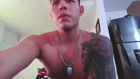 king_russo online show from January 2025 09:02:01 PM