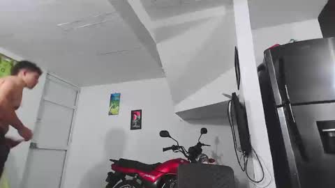 king_russo online show from February 2025 11:37:02 PM