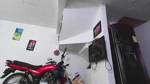 king_russo online show from February 2025 10:20:02 PM