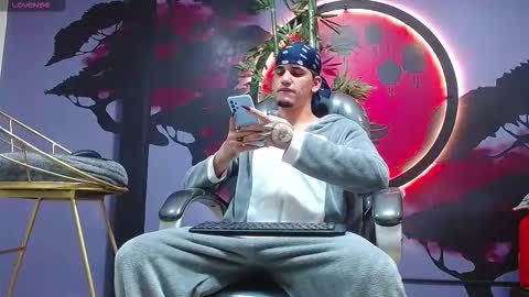 king voy online show from November 2025 08:52:01 PM