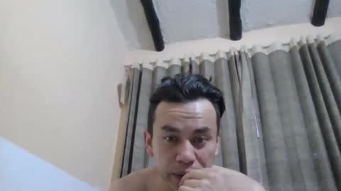 Snapshot of kingalejito chatting on November 2025 03:59:02 AM KingAlejo online show from November 2025 03:59:02 AM