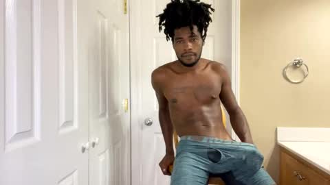 King Almighty01 online show from October 2025 04:45:01 AM