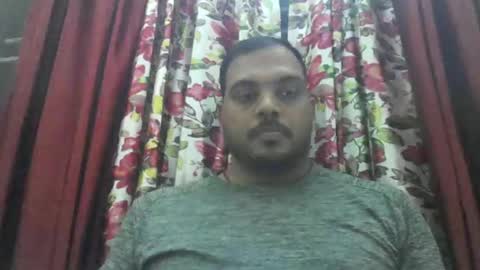 Snapshot of kingalpines1 chatting on April 2026 05:54:01 PM kingalpines1 online show from April 2026 05:54:01 PM