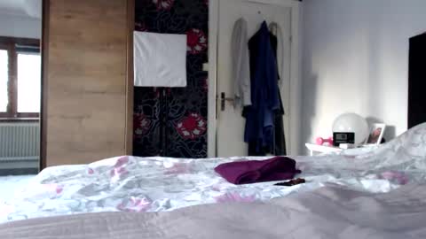 Snapshot of kingandprincess chatting on April 2026 05:50:02 PM sexysexyhotwetpinkredpussy online show from April 2026 05:50:02 PM