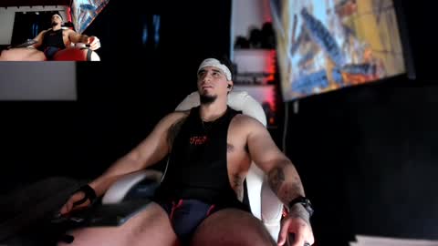 King Bear online show from December 2024 12:19:01 AM