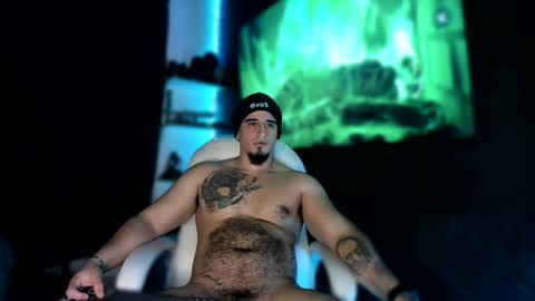 King Bear online show from December 2024 01:13:01 AM