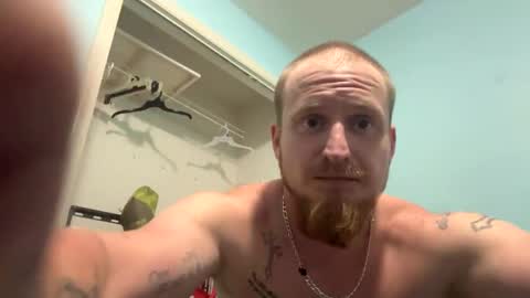 Snapshot of kingboy4567252861 chatting on April 2026 12:46:02 AM kingboy4567252861 online show from April 2026 12:46:02 AM